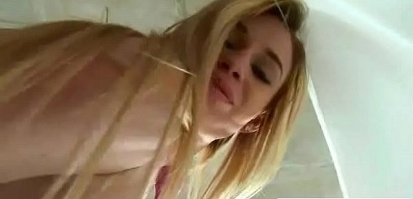  Horny Alone Sexy Girl (daisy woods) Play On Cam With Sex Stuff As Dildos vid-12